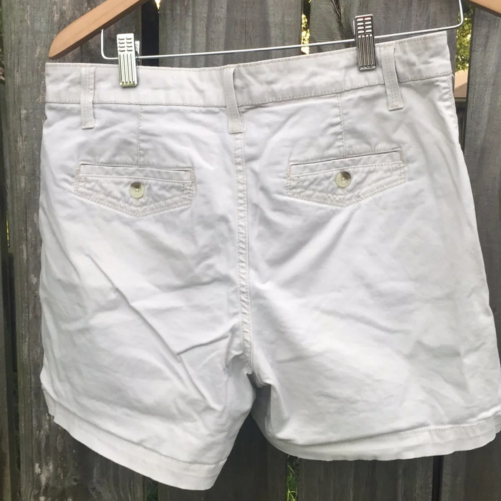 Sonoma Khaki Shorts Size 10 EUC